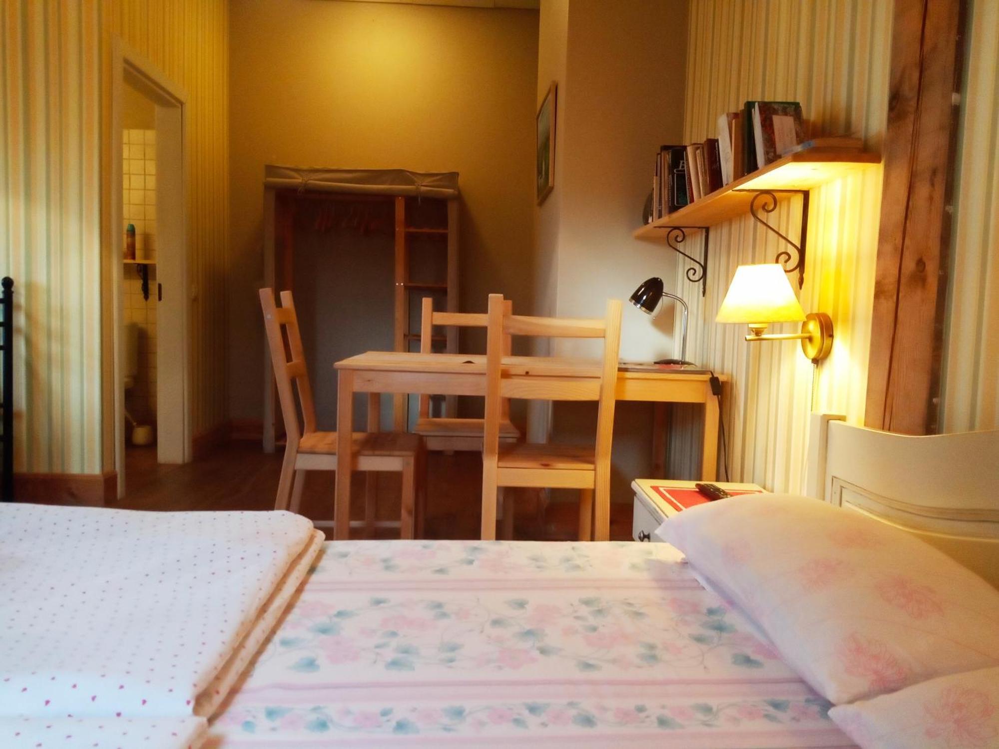 Senosios Geguzines Ukis Guest House Стая снимка