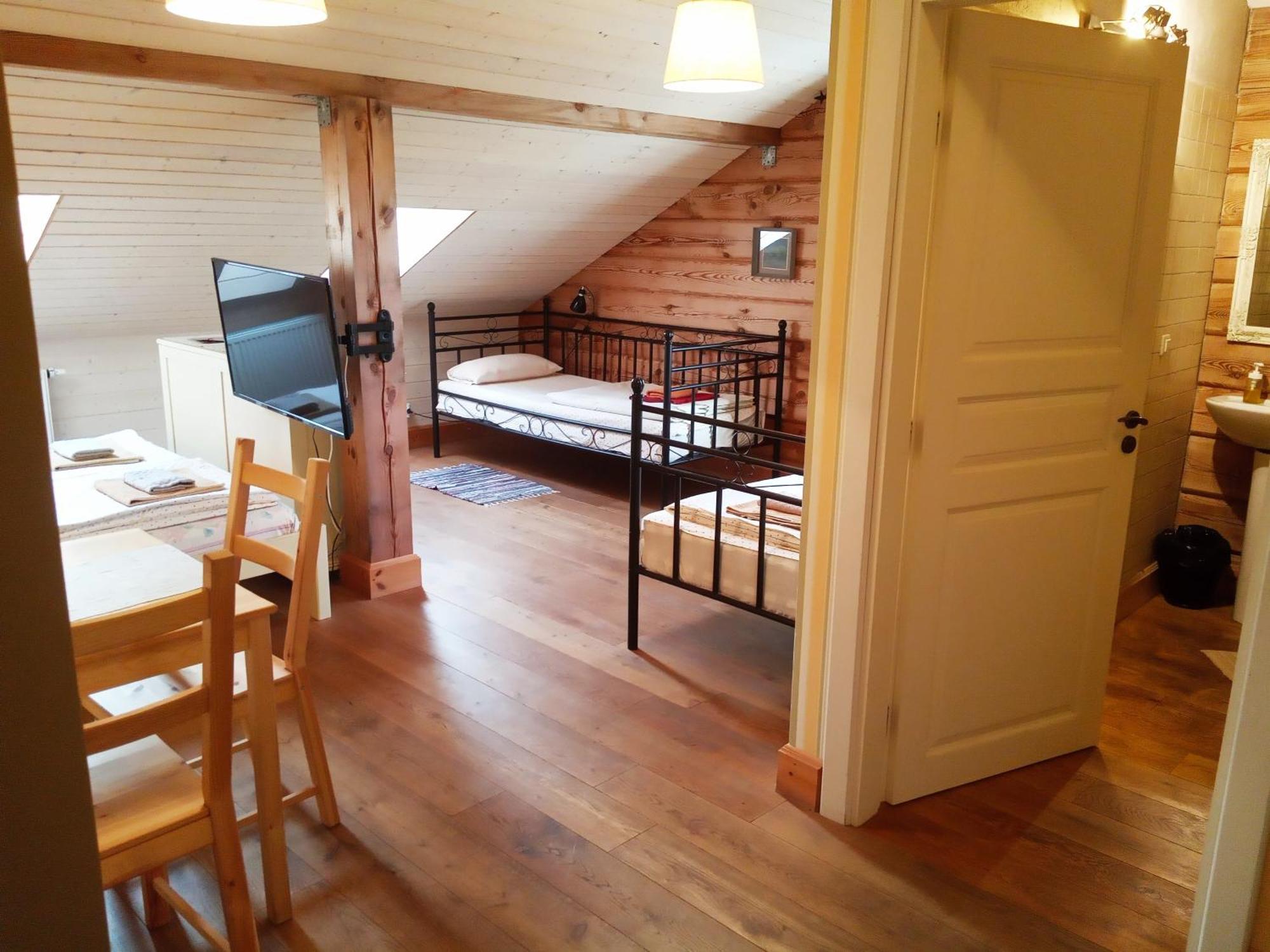 Senosios Geguzines Ukis Guest House Стая снимка